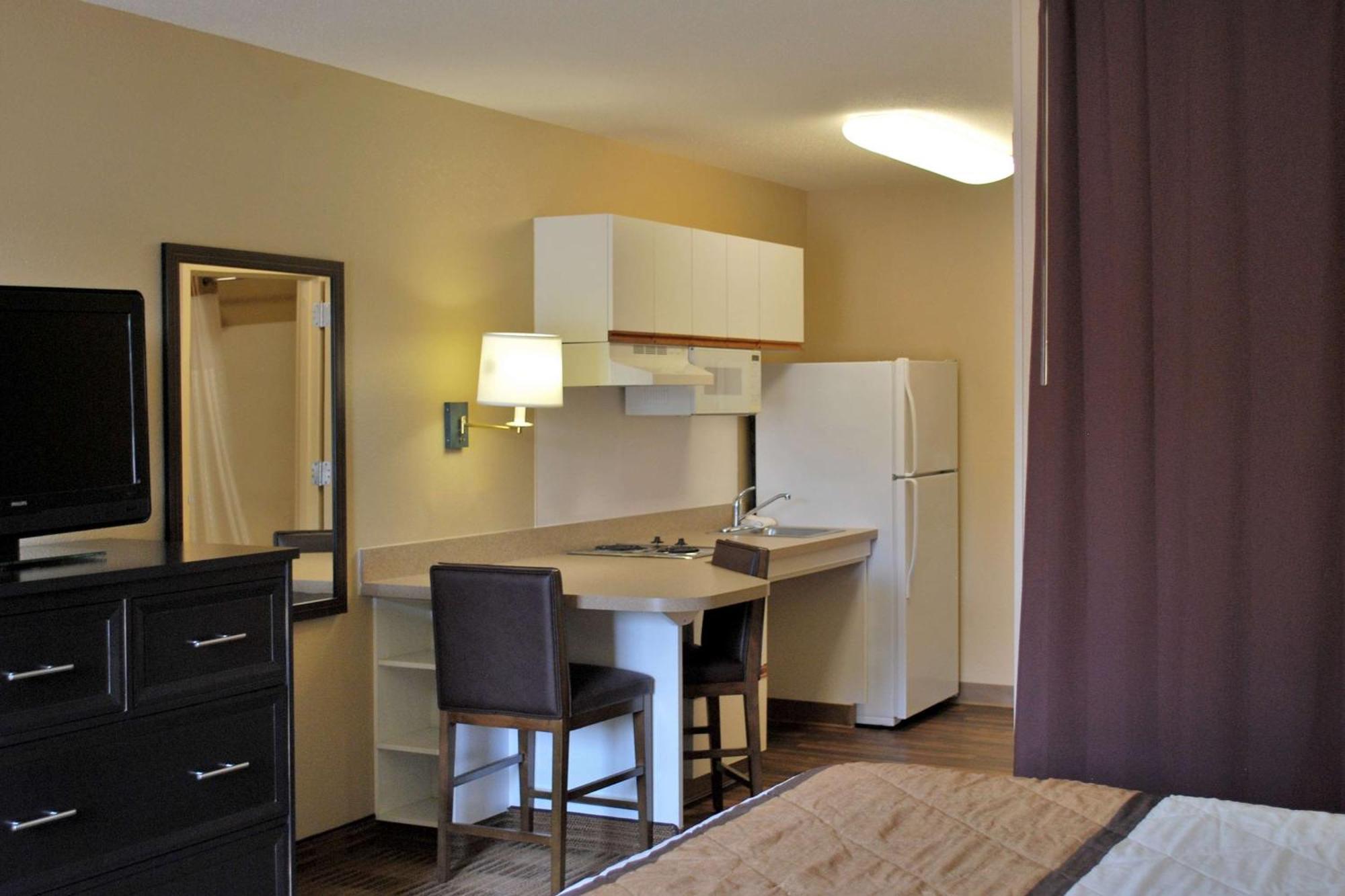 Extended Stay America Select Suites - Chicago - Naperville - East Zewnętrze zdjęcie