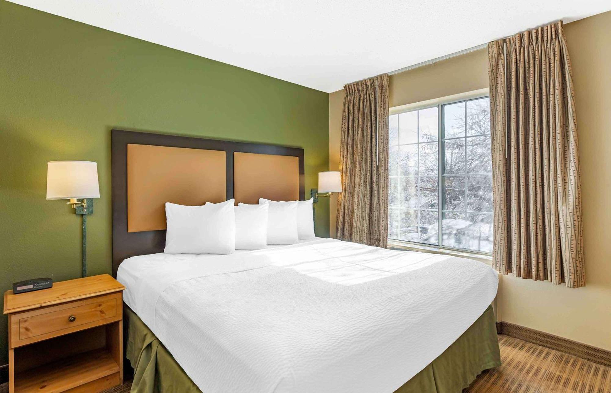 Extended Stay America Select Suites - Chicago - Naperville - East Zewnętrze zdjęcie