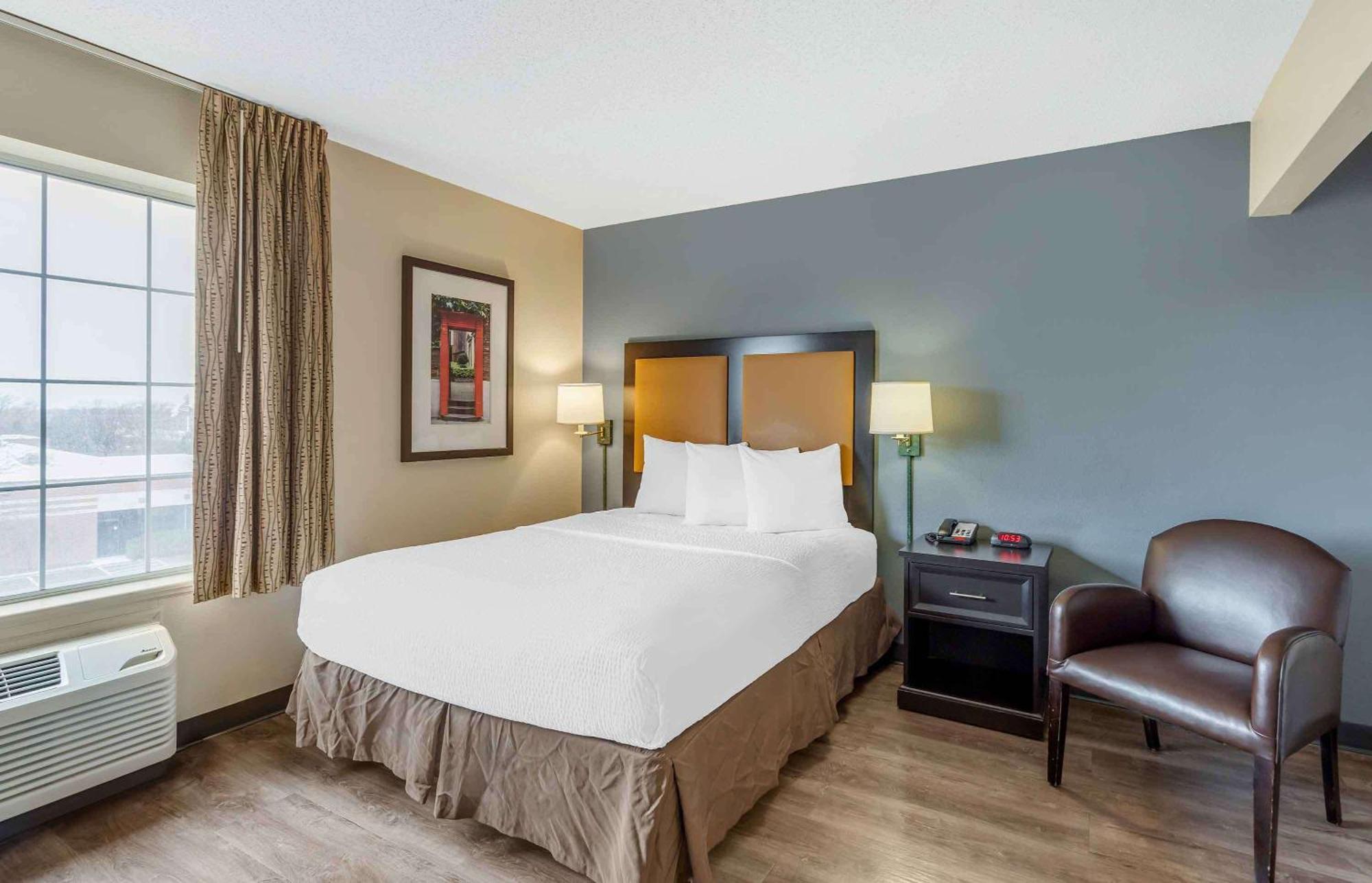 Extended Stay America Select Suites - Chicago - Naperville - East Zewnętrze zdjęcie